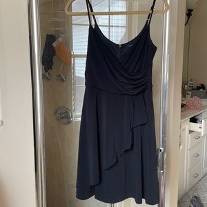 Banana Republic Flattering and well-made knit Jersey dress